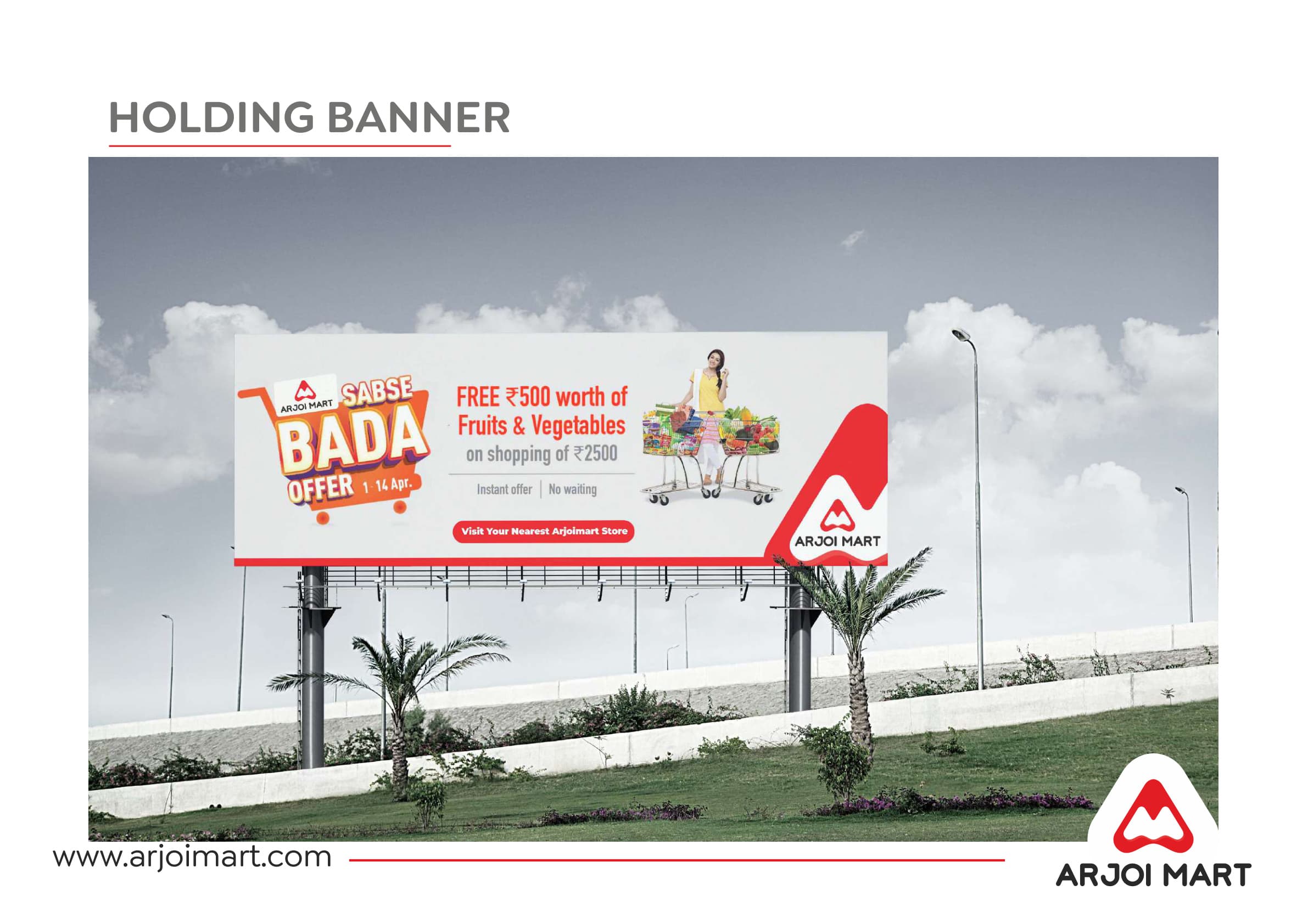 Holding banner billboard — Sabse Bada Offer campaign, highway scale